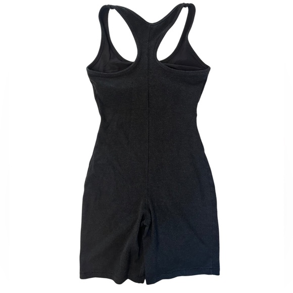 SKIMS - Outdoor Mid Thigh Bodysuit NWOT - Picture 2 of 7